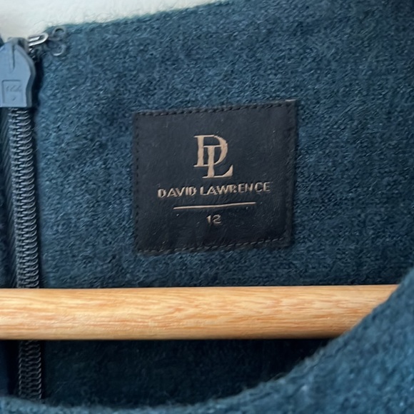 Beautiful woollen dress - David Lawrence Sz 12 - Picture 2 of 8